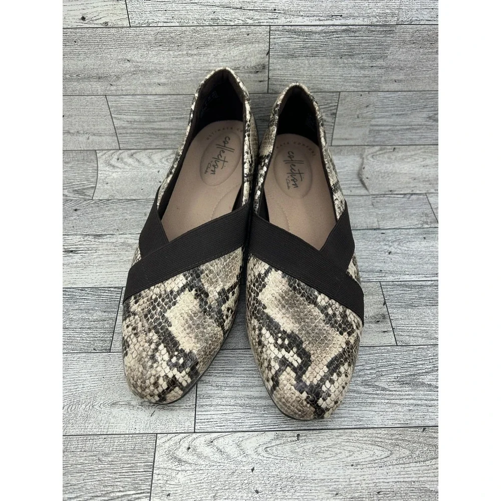 Clarks Collection Ultimate Comfort Snakeskin‎ Loafers Grey Tan Women Sz 7M